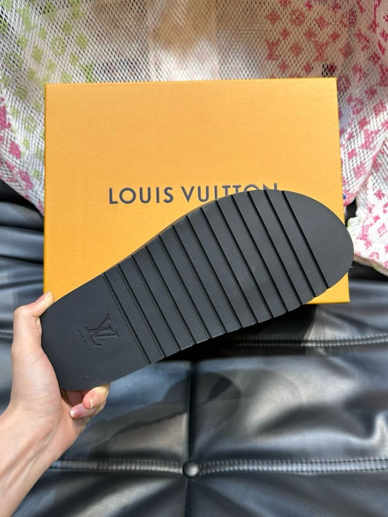 Louis Vuitton Slippers